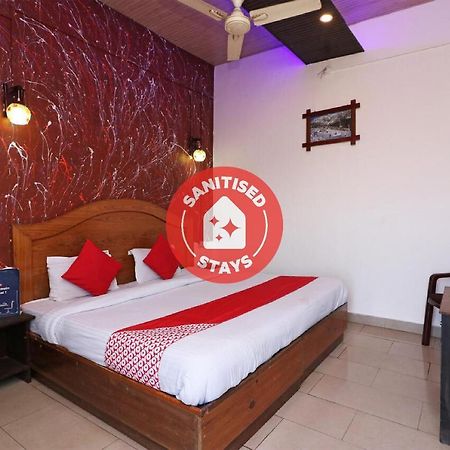 Oyo 74862 Shree Krishna Leela Hotel Manipal Esterno foto